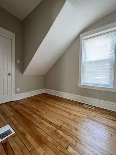 4447 Troy St, Chicago IL 60655-2317 exterior