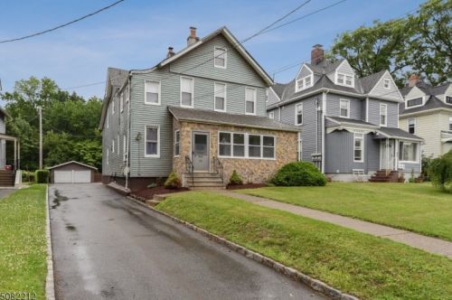 84 Grove St, Montclair, NJ 07042-3708