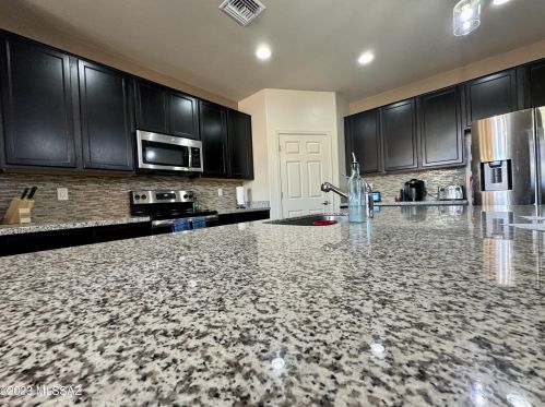 8969 Lee St, Tucson AZ  85715 exterior