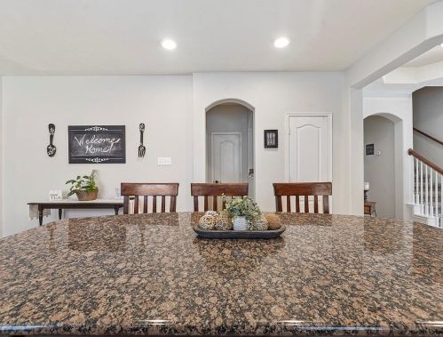 17415 Rainer Vly Ln, Humble TX 77346-8249 exterior