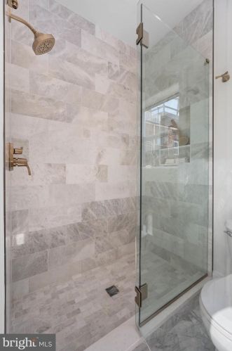 1709 21st St, Washington DC  20009-1112 exterior