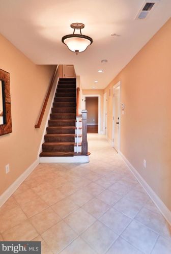 8918 Courts Way, Silver Spring MD  20910-2276 exterior