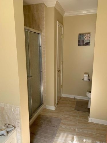 24 Avoncroft Ln, Middletown NY 10940-5078 exterior