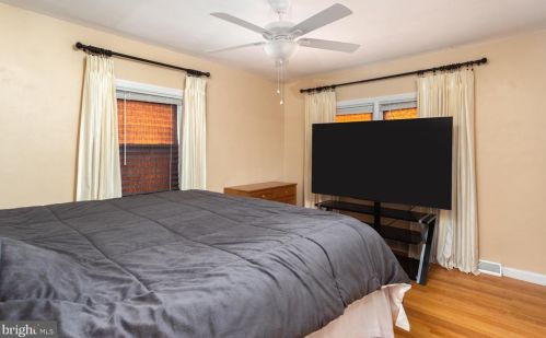 408 Route 156, Trenton NJ 08620-1728 exterior