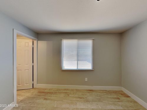 2035 64th Ln, Phoenix AZ  85035-3401 exterior