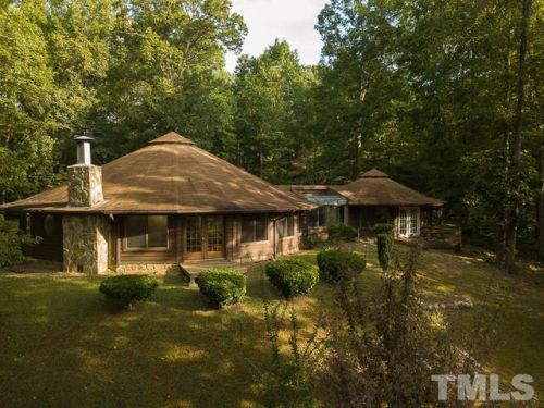 281 Captains Dr, Roxboro, NC 27574-6418