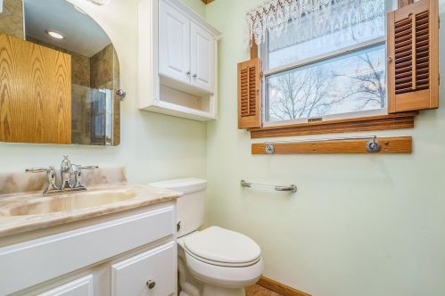 3660 Evaline Dr, Meskegon MI 49444-4133 exterior