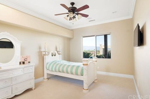 39625 Calle Cabernet, Temecula CA 92591-4005 exterior