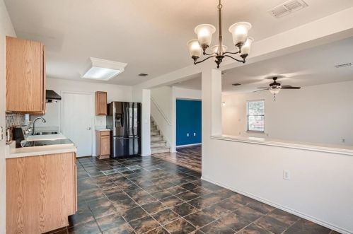 6600 Doyal Dr, Austin TX 78747-3902 exterior