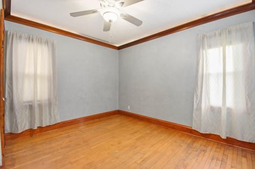 976 58, Milwaukee WI 53214-3367 exterior