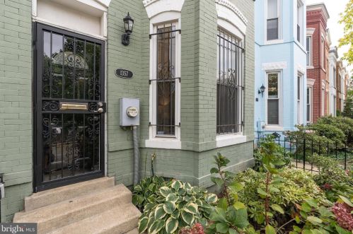 1357 Emerald St, Washington DC 20002-5431 exterior