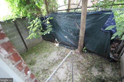 824 49 St, Philadelphia PA 19139-1813 exterior