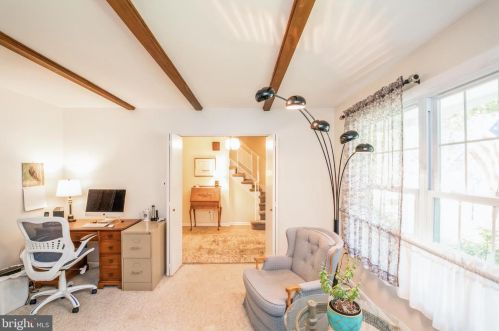 12 Crst Park Ct, Silver Spring MD 20903-1305 exterior