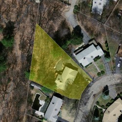 45 Bencliffe Cir, Newton MA 02466-1101 aerial view