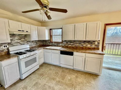 352 Hill Ave, Montgomery NY  12549-2032 exterior