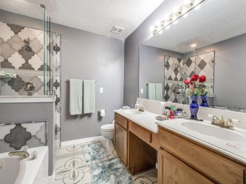 8321 Kings Ridge Rd, Frisco TX 75035-7375 exterior