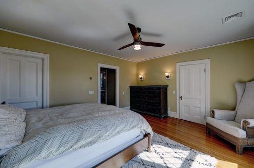 61 Arlington Ave, Providence RI 02906-2443 exterior