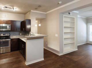 3003 Memorial Ct, Houston TX  77007-5988 exterior