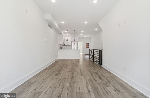 2844 Diamond St, Philadelphia PA 19121-1208 exterior