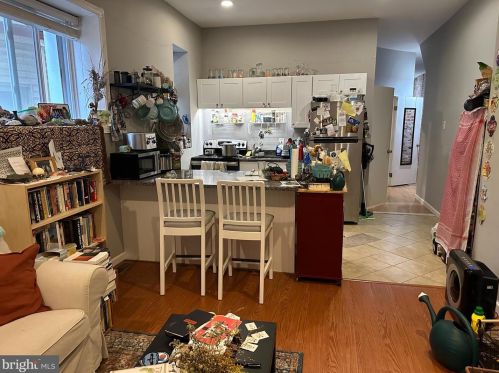 938 49 St, Philadelphia PA 19143-4411 exterior