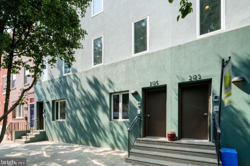 2125 Christian St, Philadelphia PA  19146-1209 exterior