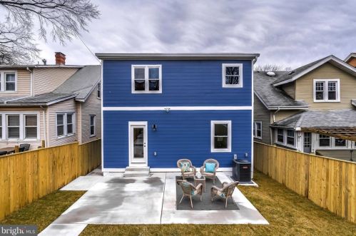 2718 17th St, Washington DC 20003-3123 exterior