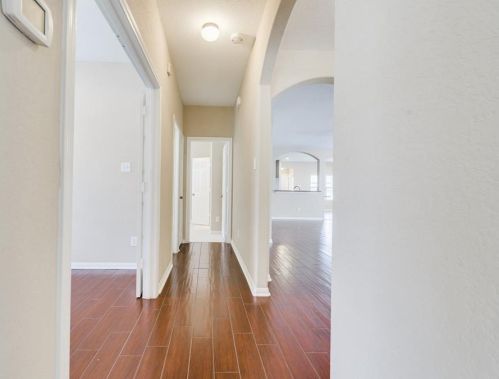 4731 Peninsula Gdn Way, Humble TX 77396-3055 exterior