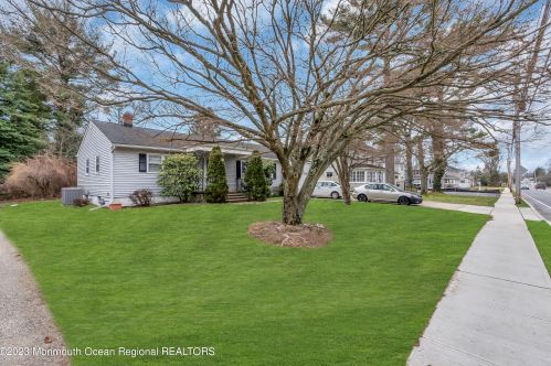 78 Wall St, West Long Branch NJ  07764-1863 exterior