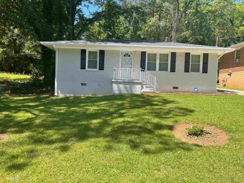 3185 Latona Dr, Atlanta GA  30354-2365 exterior