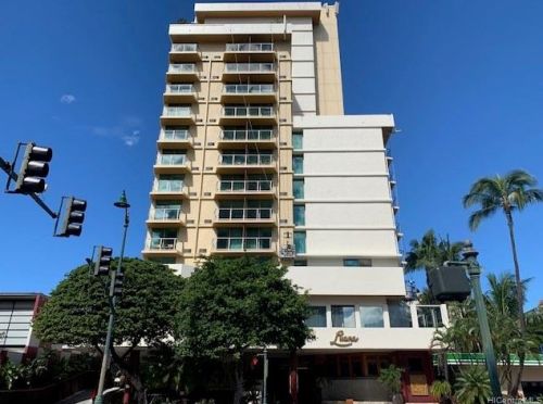 2045 Kalakaua Ave, Honolulu HI 96815-5118 exterior