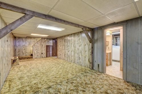 26 Iroquois Rd, Enfield CT 06082-6122 exterior