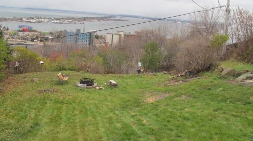 614 4 St, Duluth MN 55810-1719 exterior