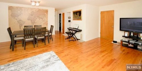 55 Rock Rd, Paterson NJ  07506-1568 exterior