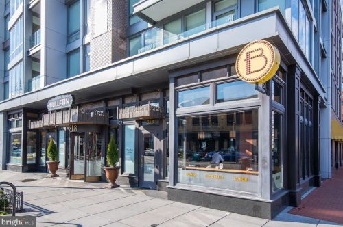 1447 Chapin St, Washington DC  20009-4125 exterior