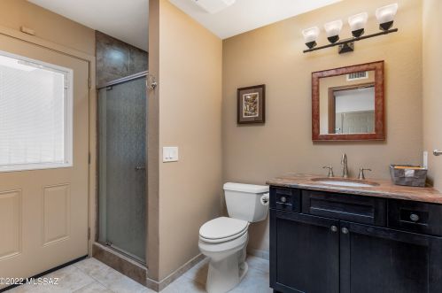 6822 Table Mtn Rd, Tucson AZ 85718-1328 exterior