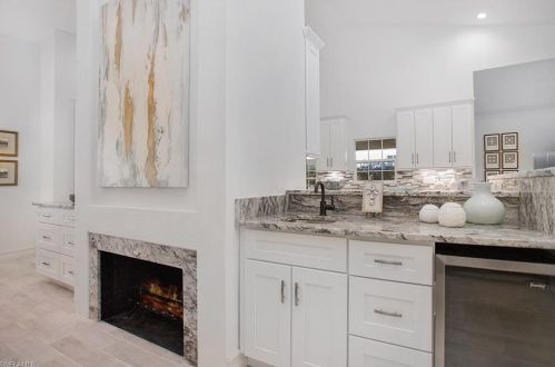 114 Edgemere Way, Naples FL 34105-7107 exterior