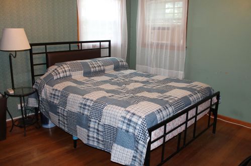 23 Canterbury Rd, Concord NH 03301-5618 exterior