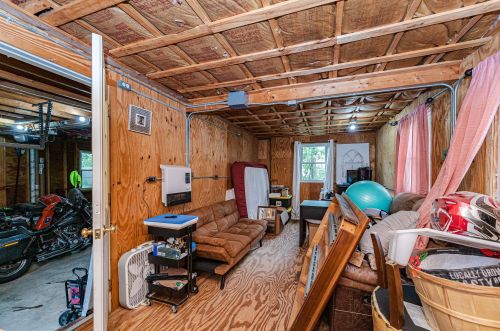 21 Redington Rd, Concord NH  03301-2439 exterior