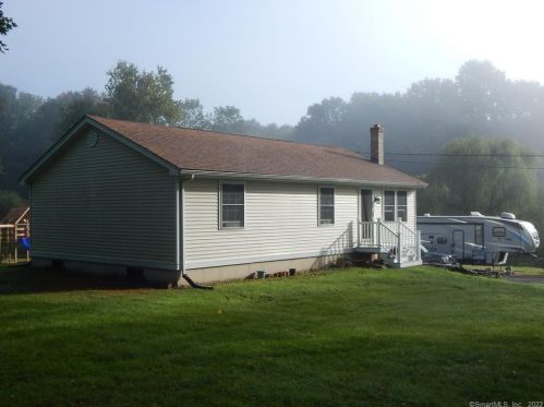 436 Babcock Hl Rd, Exeter CT 06249-1301 exterior