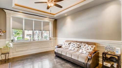 6046 Menard Ave, Chicago IL  60646-3919 exterior