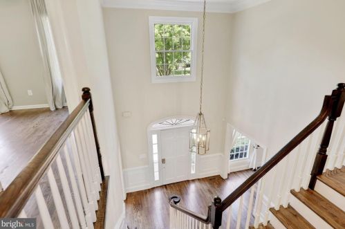 10028 Avenel Farm Dr, Rockville MD  20854-5412 exterior