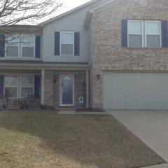 6827 Blackwell Cir, Indianapolis IN  46237-4456 exterior