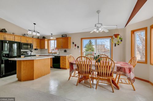 312 7 Ave, Sartell MN 56377-1700 exterior