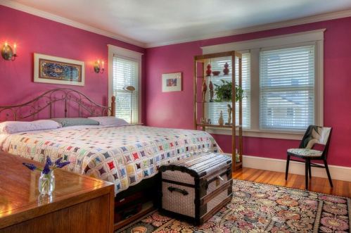 262 Gibbs Ave, Middletown RI 02840-2239 exterior