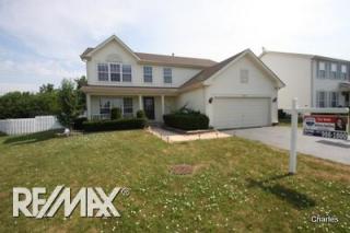 602 Maple Dr, Streamwood, IL 60107-3165