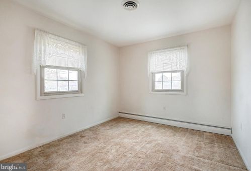 4125 Grandview Rd, Hanover PA 17331-9753 exterior