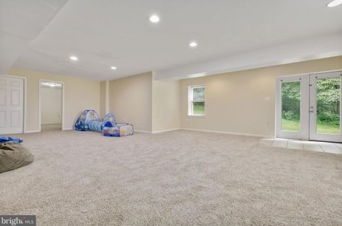 12529 Stratford Garden Dr, Silver Spring MD  20904-1557 exterior