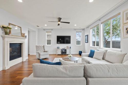 3124 Aldridge Way, Folsom CA  95762-9513 exterior