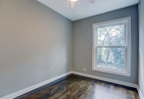 1934 Newport Ave, Chicago IL  60657-1026 exterior