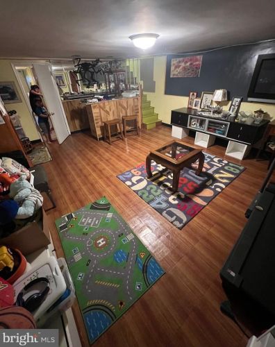 921 Friendship St, Philadelphia PA 19149-1621 exterior